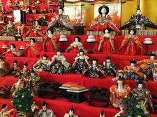 飯山市のかまくらの里＆須坂市の三十段飾りひな人形