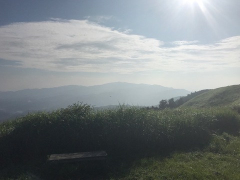朝食は岩湧山で(^^) 朝食は岩湧山で(^^)