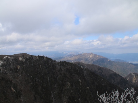 残雪の御在所岳に行って来ました(^^) 残雪の御在所岳に行って来ました(^^)