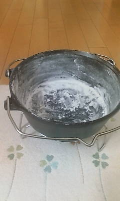 昼メシはパン