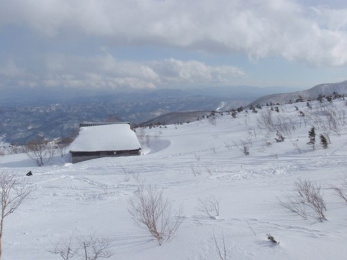 五竜は強風、リフト停止!