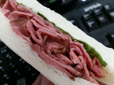 セブンイレブン ローストビーフサンド(山わさびソース) セブンイレブン ローストビーフサンド(山わさびソース)