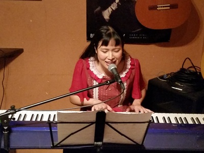 YURIE♡ バレンタインライブ @ ヌアージ YURIE♡ バレンタインライブ @ ヌアージ