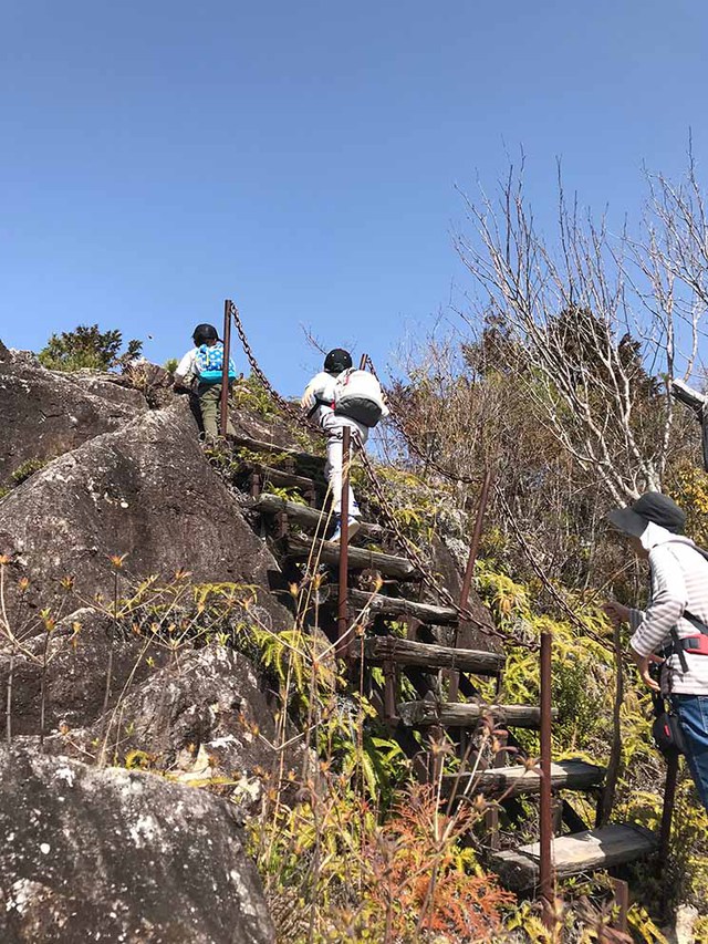 途中撤退の宇連山登山 途中撤退の宇連山登山
