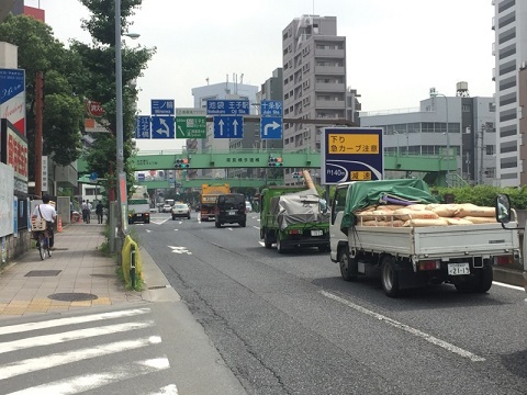 水筒を持って・・・ 水筒を持って・・・