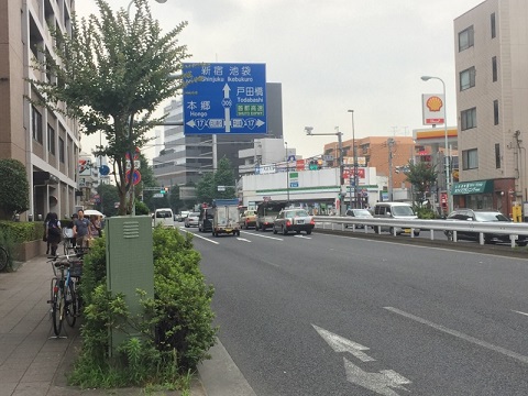 水筒を持って・・・ 水筒を持って・・・