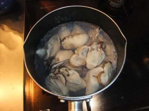 牡蠣の燻製　と　ひね鶏の燻製