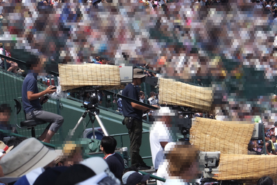 家族4人で甲子園 高校野球を観戦 家族4人で甲子園 高校野球を観戦