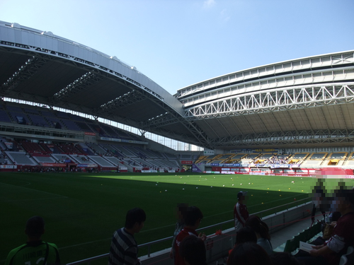 家族4人でノエビアスタジアム ヴィッセル神戸を観戦 家族4人でノエビアスタジアム ヴィッセル神戸を観戦