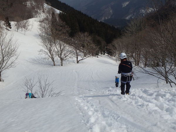 春の陽気の氷ノ山で雪上訓練~! 春の陽気の氷ノ山で雪上訓練~!