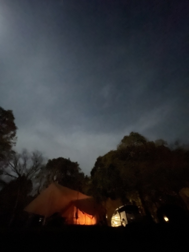 一泊ですが久しぶりに家族5人揃ってのキャンプです。 一泊ですが久しぶりに家族5人揃ってのキャンプです。