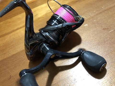 16 STRADIC CI4+ 2500S(With F4 Spool)。
ダブルハンドルは19ヴァンキッシュ純正品。
ハンドルノブはAbuGarciaのRVO3 ROCKET純正をダブルで。