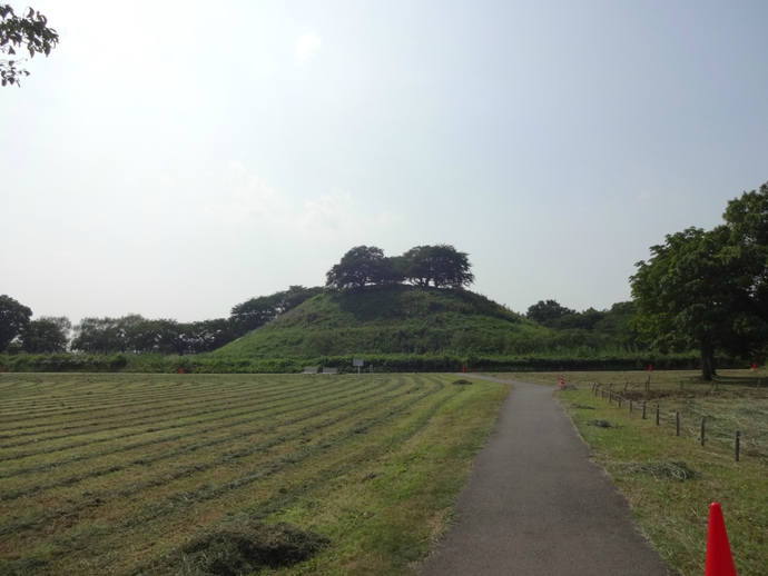 埼玉古墳群、さきたま史跡の博物館 埼玉古墳群、さきたま史跡の博物館