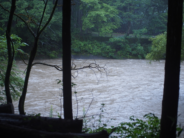 メスティンデビュー~白雨の奥秋テント村~ メスティンデビュー~白雨の奥秋テント村~