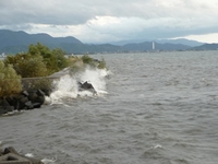 爆風の琵琶湖