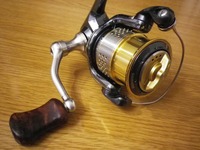 10ステラC2000HGS に12ヴァンキッシュの45mmハンドル装着