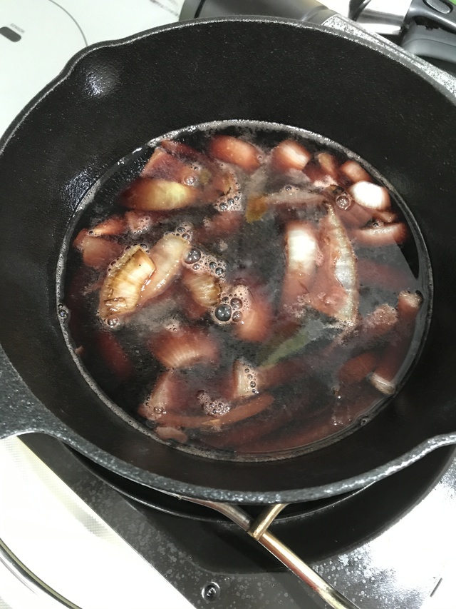 スキレットdeおにく、、、大しっぱい! スキレットdeおにく、、、大しっぱい!