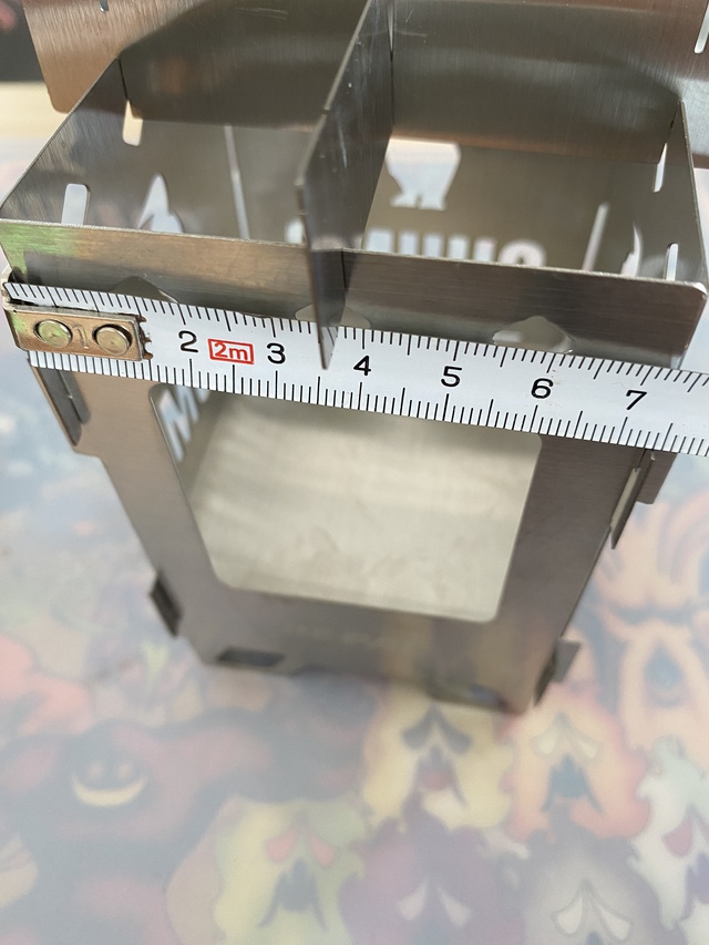 薪受けつけて焚き火(今さらだけど…) 薪受けつけて焚き火(今さらだけど…)