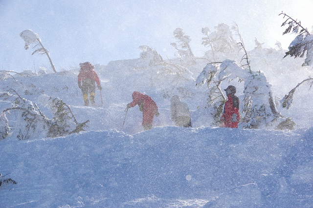 *冬の八ケ岳登山 天狗岳 * 黒百合-中山峠-天狗岳 *冬の八ケ岳登山 天狗岳 * 黒百合-中山峠-天狗岳