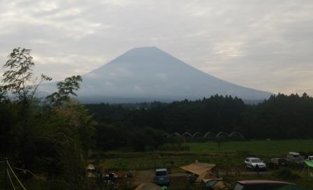 富士ヶ嶺おいしいキャンプ場 3 富士ヶ嶺おいしいキャンプ場 3