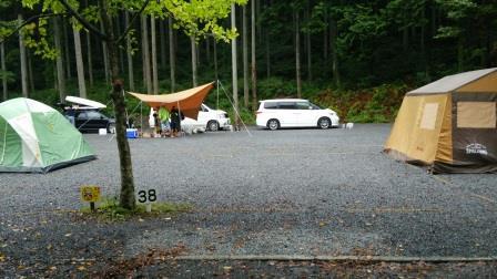 三ツ星オートキャンプ場 その3 ~完全な雨撤収、トーマス、温泉~ 三ツ星オートキャンプ場 その3 ~完全な雨撤収、トーマス、温泉~