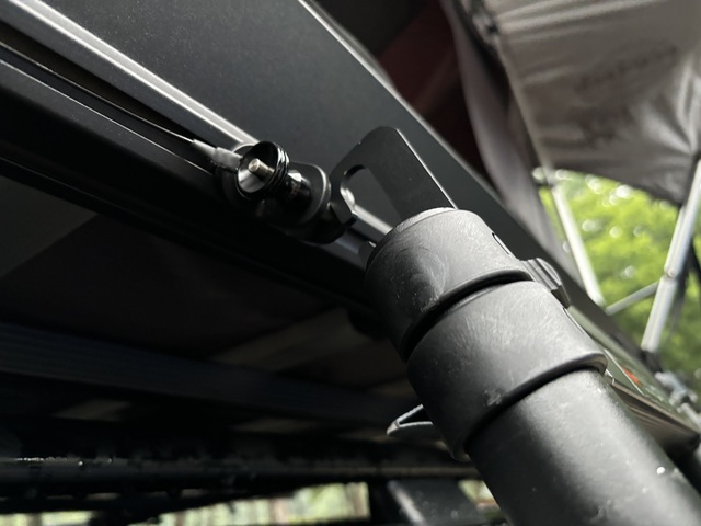 eco-techからFieldSAHARAコラボのルーフトップテントT-10が販売開始! eco-techからFieldSAHARAコラボのルーフトップテントT-10が販売開始!