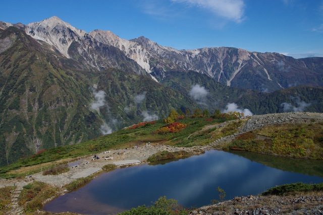 貴重な秋晴れにテン泊縦走【唐松〜五竜】 貴重な秋晴れにテン泊縦走【唐松〜五竜】