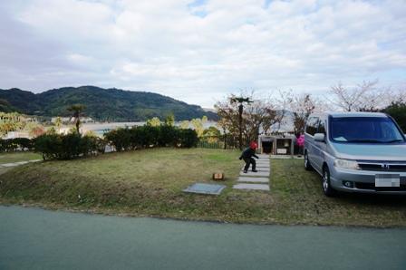 （80）片添ヶ浜海浜公園オートキャンプ場　（2015.11.28～29）