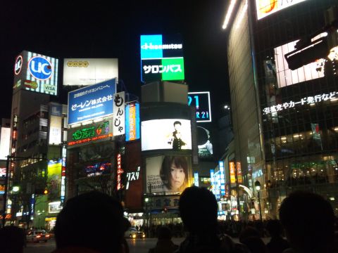 呑んでばかりで
