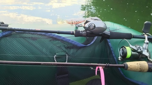 苦戦のフローター 苦戦のフローター