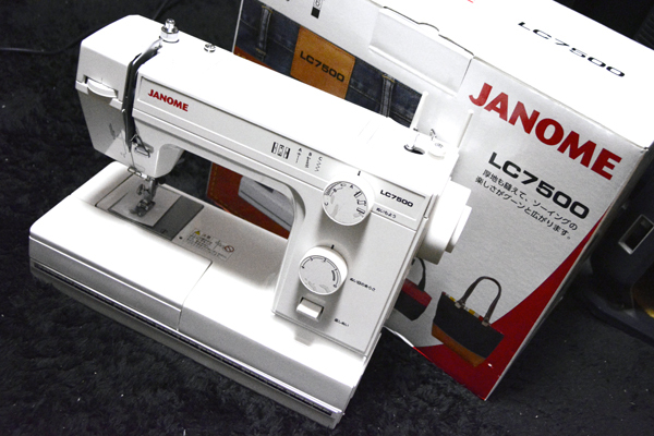 革縫い可能ミシン(ジャノメLC7500)買っちゃいました