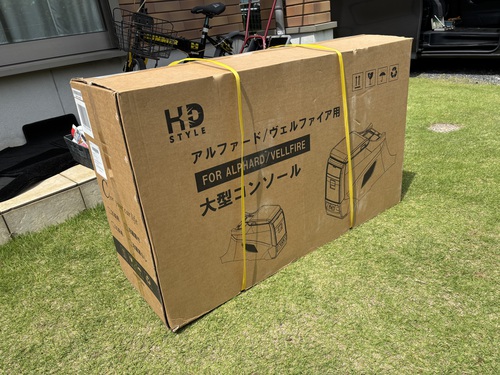 すでに9年も乗り続けている愛車のアルファードをプチドレスアップ！