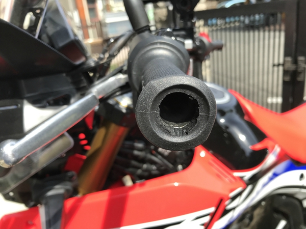 何処かに出かけたい Crf250rally ハンドルガード交換