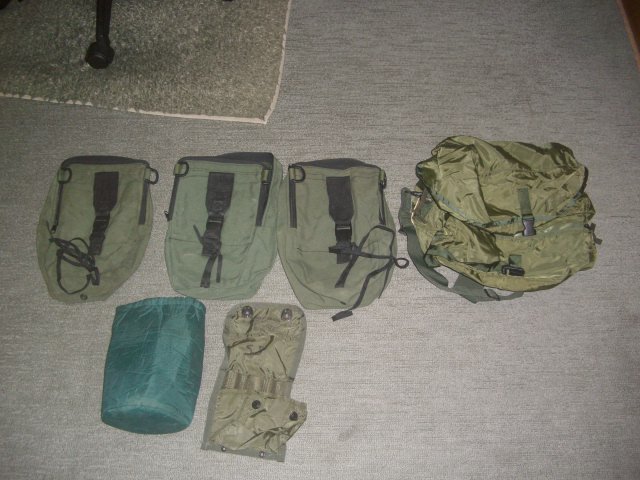 米軍実物メディカルバッグ　デッドストック品