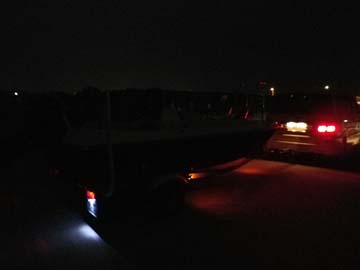 闇夜のハンマーヘッド