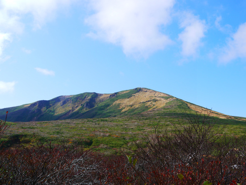 秋の栗駒山へ　　～1,627ｍ～