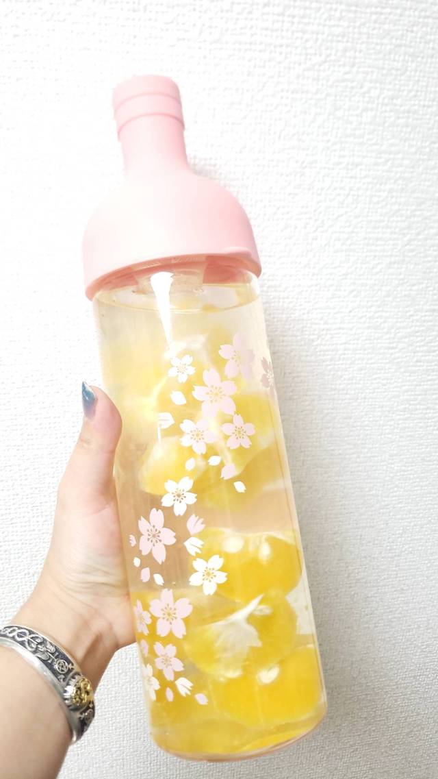 お出かけは中止です。だって緊急事態宣言でちゃったもん。 お出かけは中止です。だって緊急事態宣言でちゃったもん。