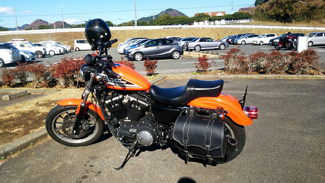 バイクで　今日はどこに行く？|ω･)