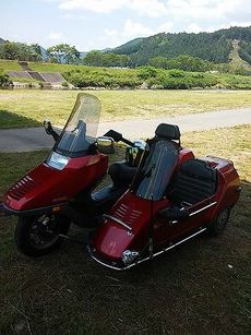サイドカーでお散歩