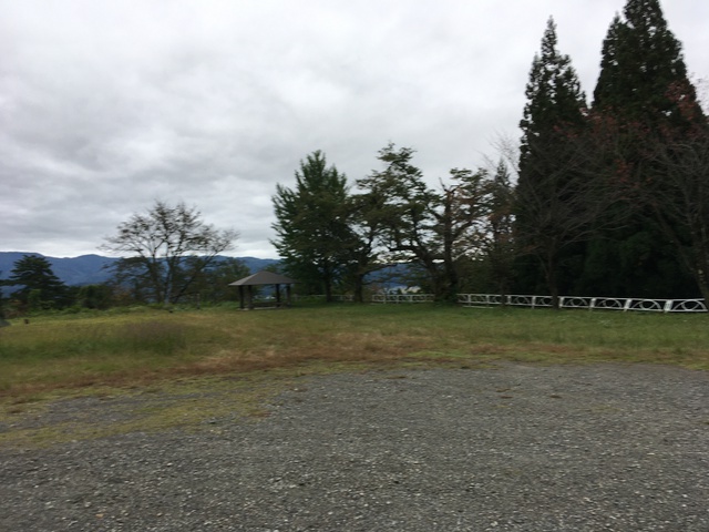 上の台？葉山？どちらのキャンプ場にする？
