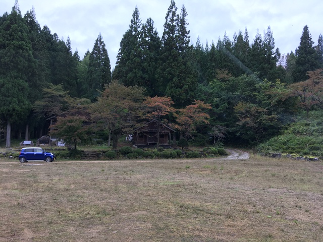 上の台？葉山？どちらのキャンプ場にする？