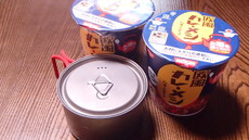 日清 欧風カレーメシ バター&ビーフ を食べてみた♪ 2017/02/13 19:38:28