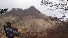 奥四万湖から稲包山♪ 2016/10/30 00:05:32