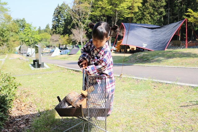母子キャンプ用に焚火台を購入。
