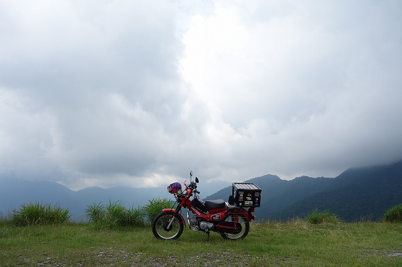 ハンターカブで剣山スーパー林道　全線制覇？