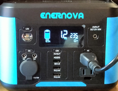 ときには星の下で眠る:災害への備え ポータブル電源 ENERNOVA smart300 