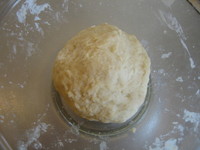 ダッチオーブンで作る「はなまるパン」!?