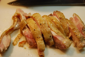 鶏肉とペンネのトマト煮込み☆