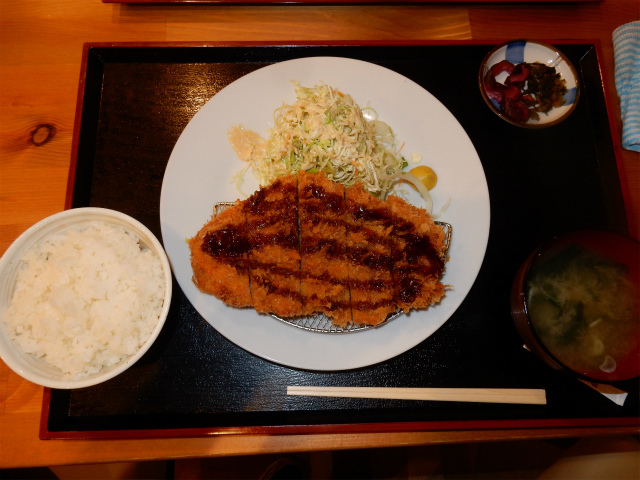 ロースかつ定食