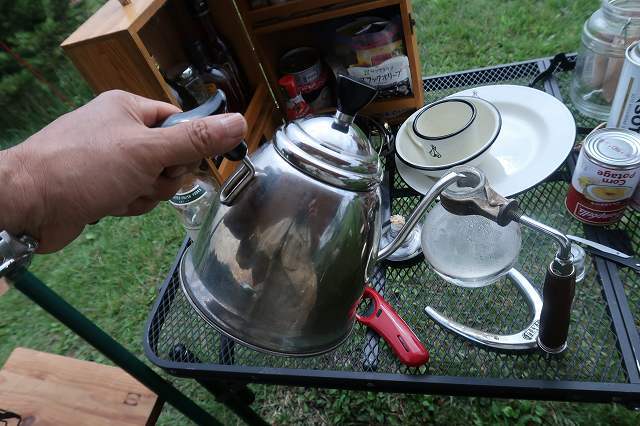 母の遺品・テイリコーヒーサイフォンで淹れるモーニング珈琲　～雨のはずがピーカンの熱中症キャンプ3.～